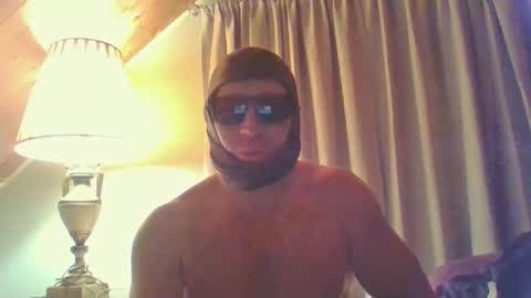 Snapshot of poppawheelie1234 chatting on 01.11.26 poppawheelie1234 online show from 01.11.26