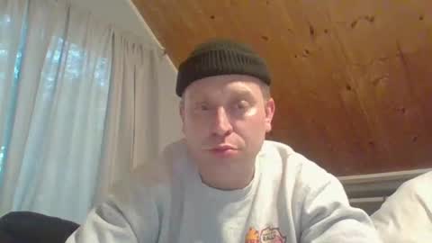 Snapshot of poppawheelie1234 chatting on 03.01.26 poppawheelie1234 online show from 03.01.26