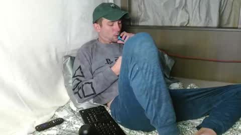 Snapshot of poppunk4life chatting on 02.18.25 Kyle online show from 02.18.25