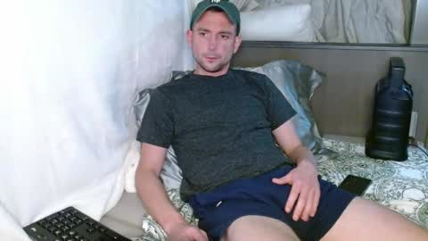 Snapshot of poppunk4life chatting on 02.20.25 Kyle online show from 02.20.25