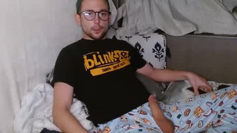 Snapshot of poppunk4life chatting on 03.11.25 Kyle online show from 03.11.25