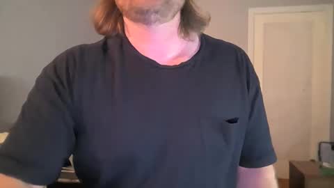 Snapshot of pornaddicted8 chatting on 01.01.25 i heart porn online show from 01.01.25