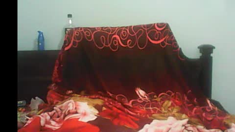 Koko Lar online show from 01.04.25