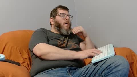 pornorule98 online show from 12.17.25