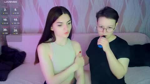 Ana and Tati online show from 11.25.25