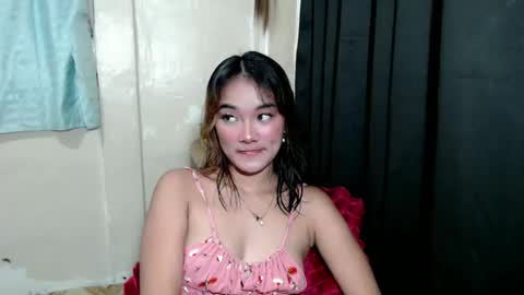 Snapshot of pornstar_kia chatting on 05.14.26 pornstar_kia online show from 05.14.26