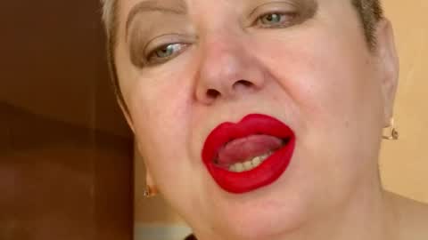 LADY POSH online show from 05.15.26