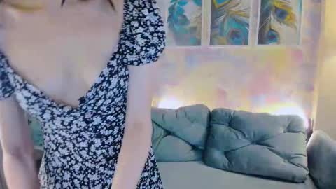 Snapshot of posh_nancy chatting on 11.10.25 Nancy online show from 11.10.25