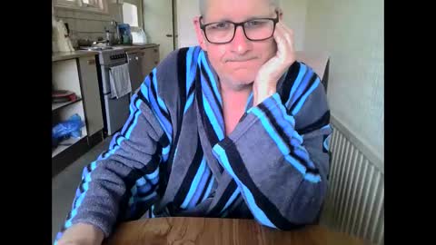 Snapshot of poshman65 chatting on 06.06.26 poshman65 online show from 06.06.26