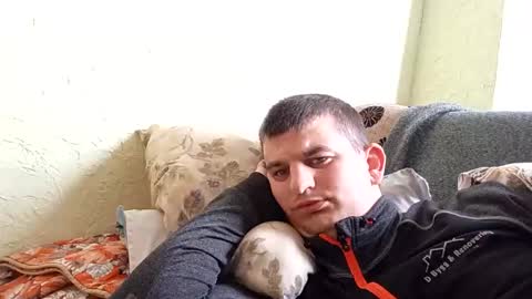 poskairmantas76 online show from 09.09.25