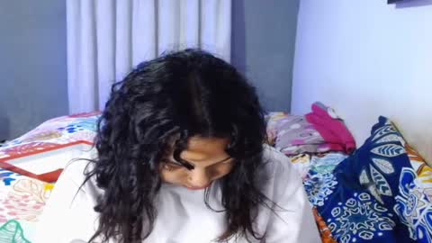 ALEX Y ALEXA online show from 10.17.25