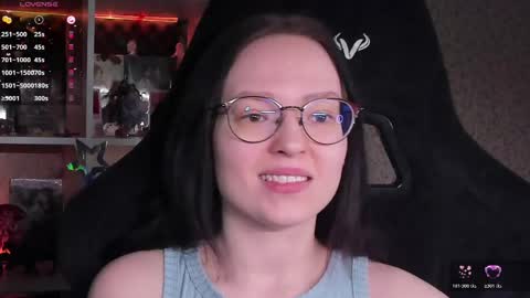 Robyn online show from 04.14.26