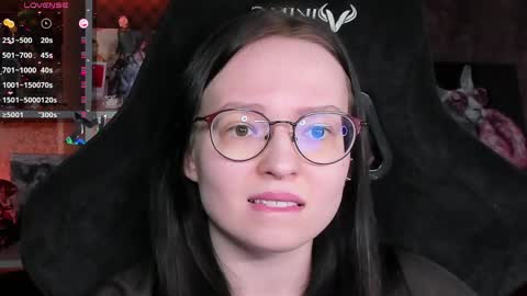 Robyn online show from 04.21.26