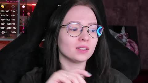 Robyn online show from 04.22.26