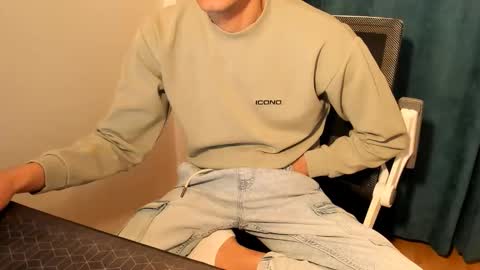 alex online show from 11.26.25