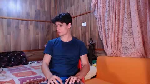 Snapshot of powertwinky chatting on 01.06.25 chris independent online show from 01.06.25