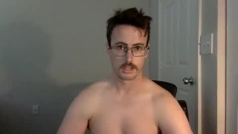 Snapshot of pphoto_95 chatting on 02.21.25 Redd online show from 02.21.25