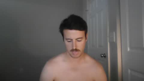 Snapshot of pphoto_95 chatting on 10.12.25 Redd online show from 10.12.25