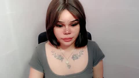 MAXXINE online show from 12.11.24