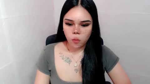 MAXXINE online show from 12.12.24