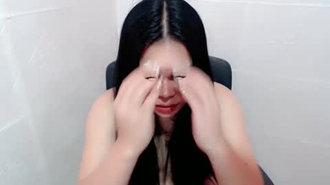 MAXXINE online show from 12.12.24