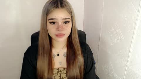 MAXXINE online show from 02.25.25