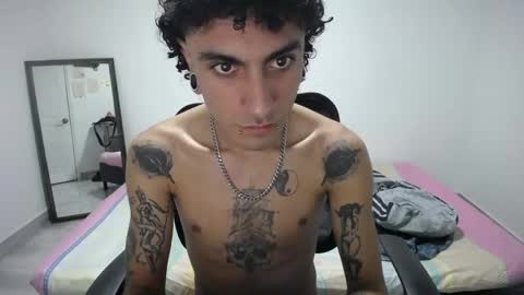 Plux online show from 04.16.26