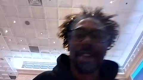 Libra Lamont online show from 10.16.25