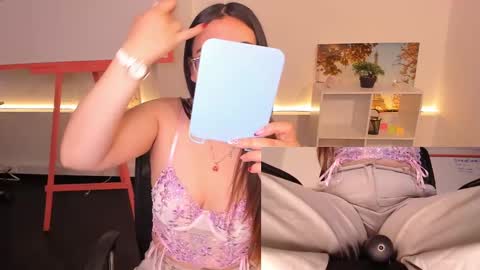 Snapshot of press_anykey chatting on 11.07.25 Camila online show from 11.07.25