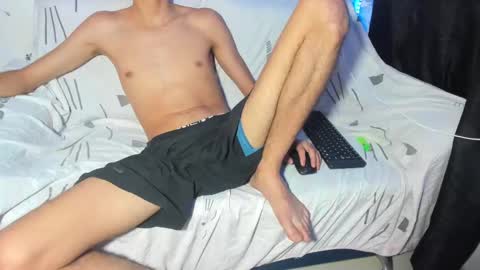 PRESSURE online show from 10.06.25