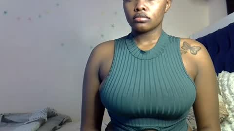 Snapshot of pretty_daina3 chatting on 06.26.26 pretty_daina3 online show from 06.26.26