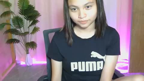 pretty_dharryhann online show from 12.05.25