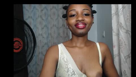 Snapshot of pretty_ebonygirl2 chatting on 02.24.26 Pretty ebonygirl2 online show from 02.24.26