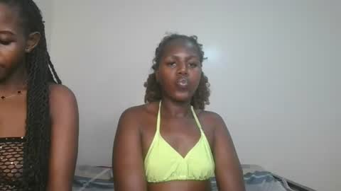 Snapshot of pretty_empress chatting on 07.13.26 pretty_empress online show from 07.13.26