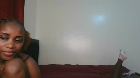 Snapshot of pretty_empress chatting on 07.24.26 pretty_empress online show from 07.24.26