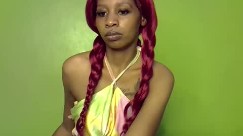 Snapshot of pretty_g2 chatting on 11.24.25 pretty_g2 online show from 11.24.25