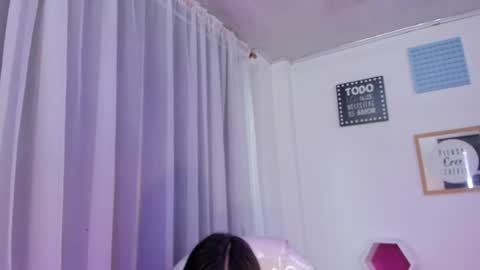 Snapshot of pretty_johnson_ chatting on 02.12.26 pretty online show from 02.12.26