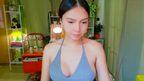Snapshot of pretty_kimxxx chatting on 04.20.26 Kim online show from 04.20.26