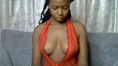 pretty_petite24 online show from 06.26.26