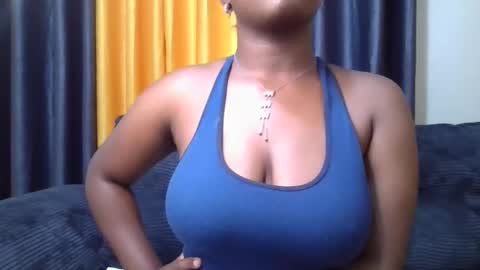 pretty_shila online show from 12.21.25