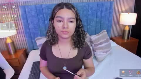 Daisy Flower online show from 02.17.26