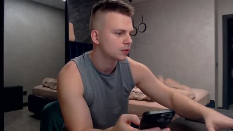 Justin online show from 01.10.25