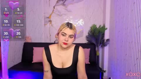 pretty_tay online show from 04.11.26