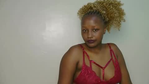 Tina online show from 11.04.25