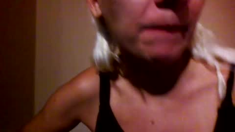 Snapshot of prettybabypetite chatting on 11.27.25 Missy Jack online show from 11.27.25