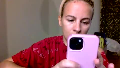 Snapshot of prettybabypetite chatting on 01.15.26 Missy Jack online show from 01.15.26