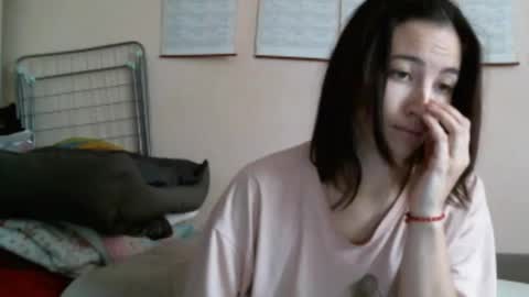 Bella online show from 10.18.25