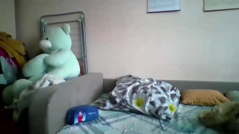 Snapshot of prettybella_7 chatting on 04.02.26 Bella online show from 04.02.26