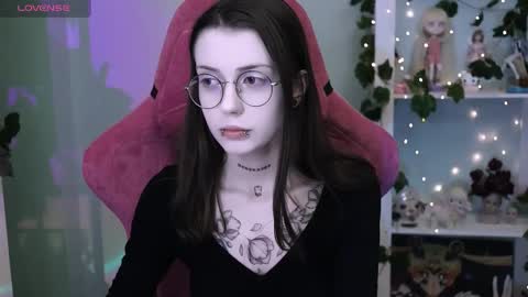 Violet online show from 02.26.26