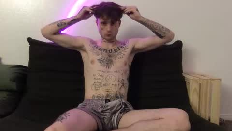 pretty boy online show from 10.26.25